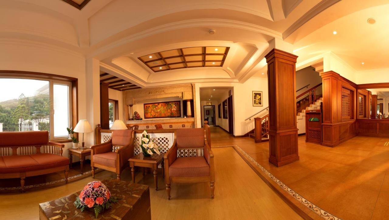 Hotel Issacs Residency à Munnar Extérieur photo